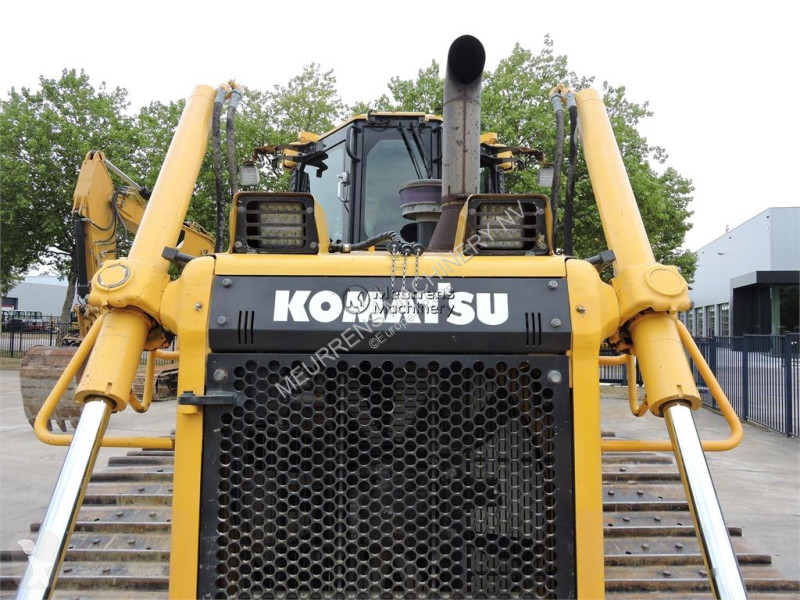 Buldozér Komatsu D65 PX ripper available