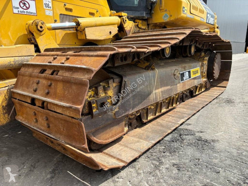بلدوزر Komatsu D 71 PXi-24EO