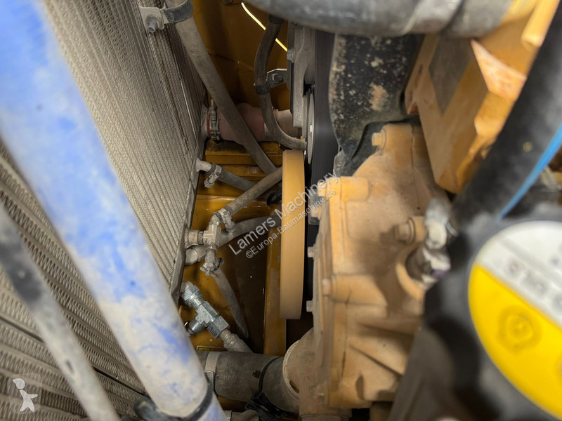 Bulldozer Caterpillar D5 -17A LGP .