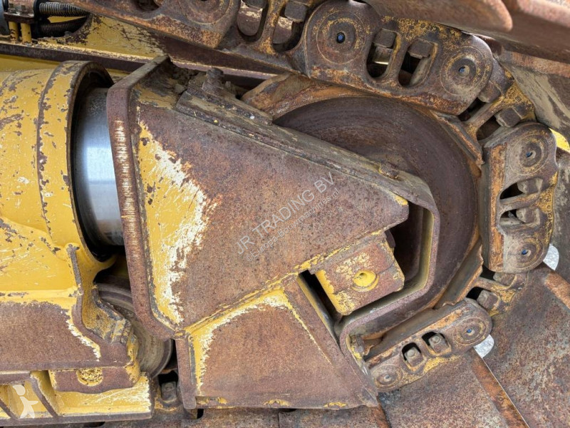 بلدوزر Caterpillar (Foldable Blade / Ripper)