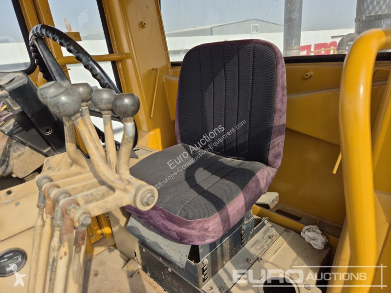 Buldozer Caterpillar