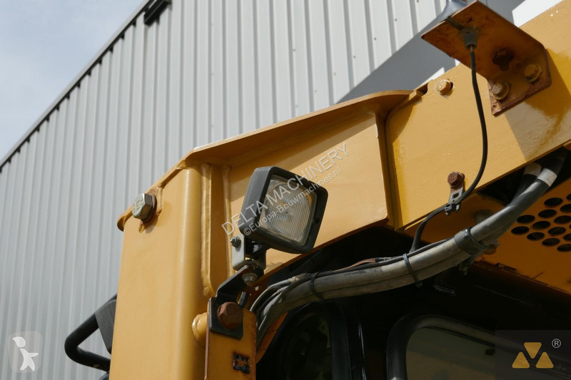 Bulldozer Caterpillar D6T