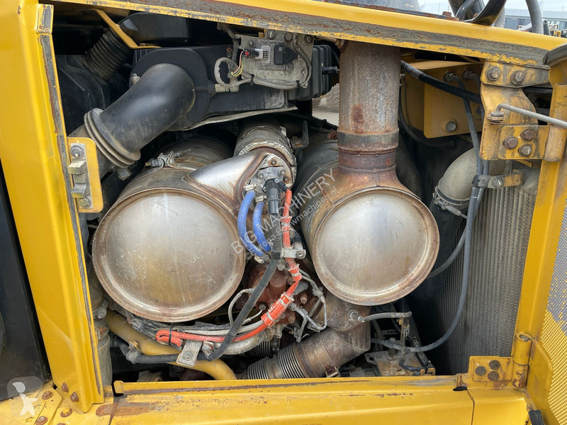 Buldozer Caterpillar D6T