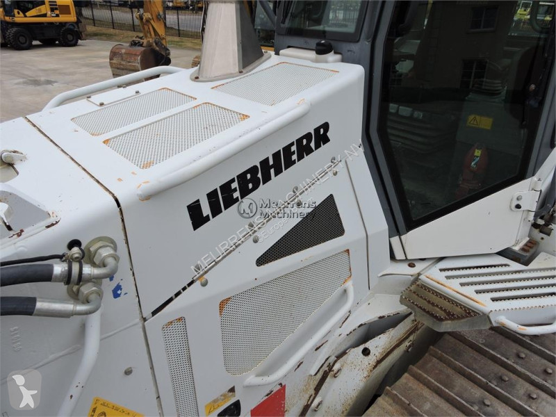 بلدوزر Liebherr