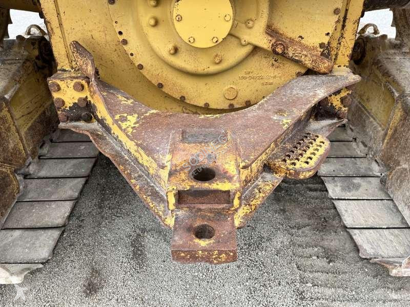 Caterpillar D6M bulldozer