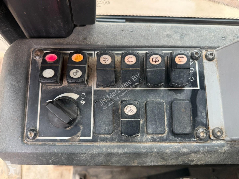 Buldózer Caterpillar XL Ripper valve // Good...