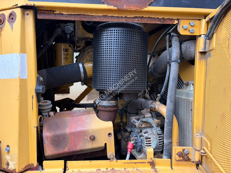 Булдозер Caterpillar D6R2