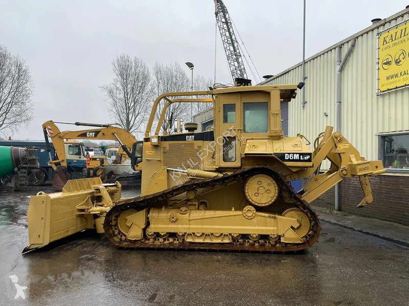 Bulldozer Caterpillar D6M Dozer With Ripper...