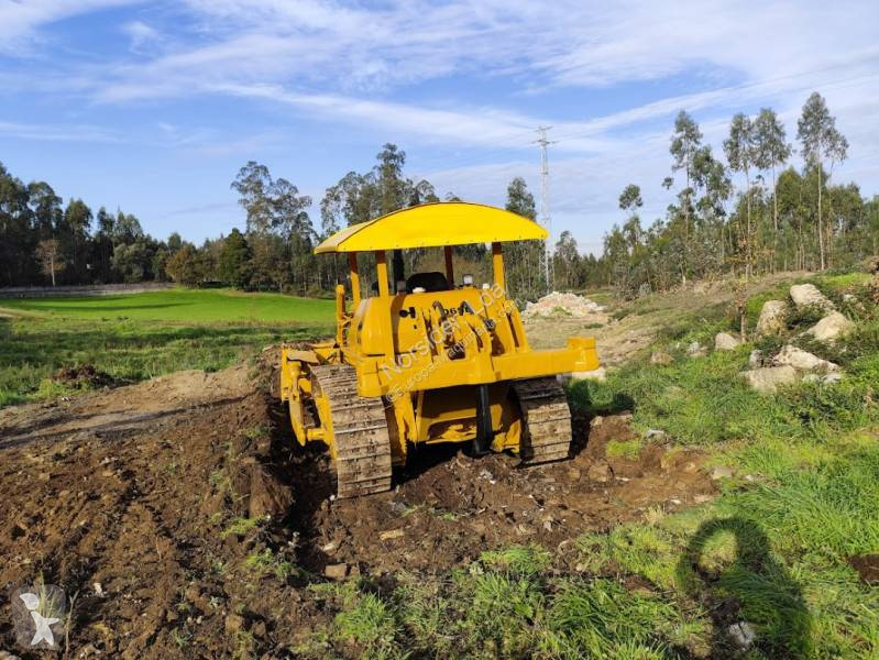 بلدوزر Komatsu