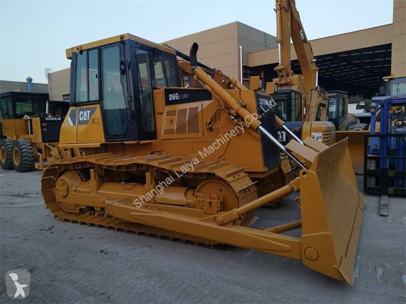 بلدوزر Caterpillar D6G