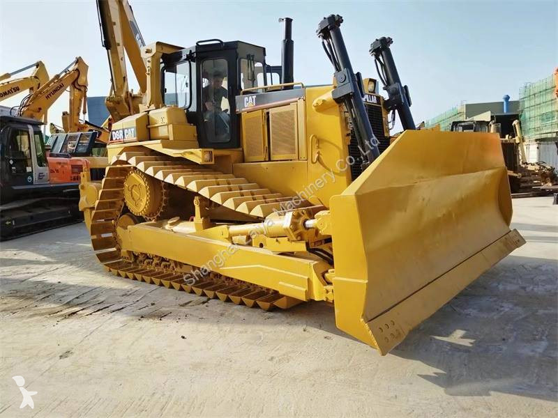 بلدوزر Caterpillar D8R LGP