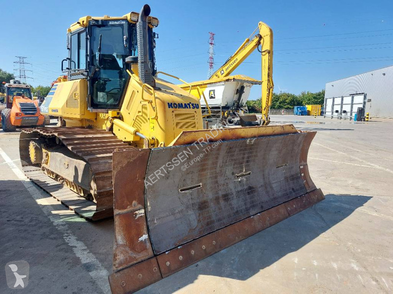 بلدوزر Komatsu PXi-23