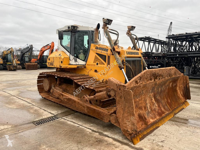 Buldozer Liebherr 736 LGP