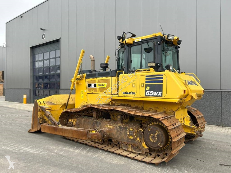 Bulldozer Komatsu WX-18