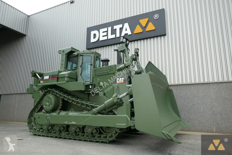 بلدوزر Caterpillar Ex-army