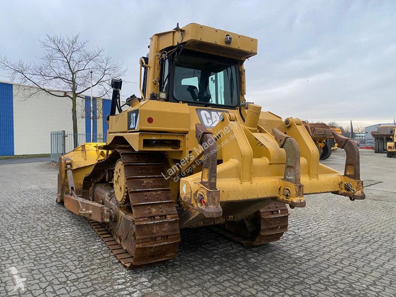 Бульдозер Caterpillar D6T