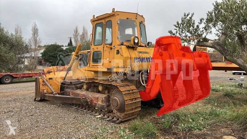 Buldozér Dresser TD 15 E Without Ripper