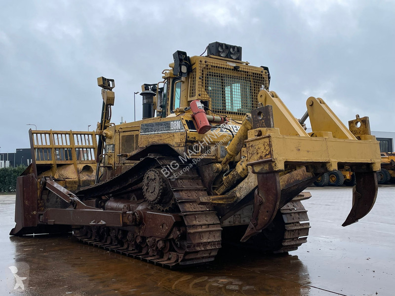 Бульдозер Caterpillar
