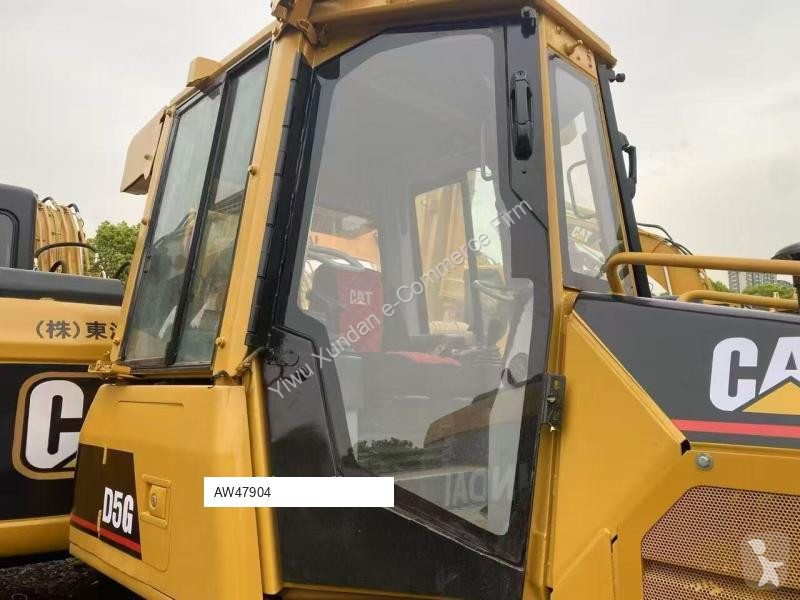 بلدوزر Caterpillar D5G