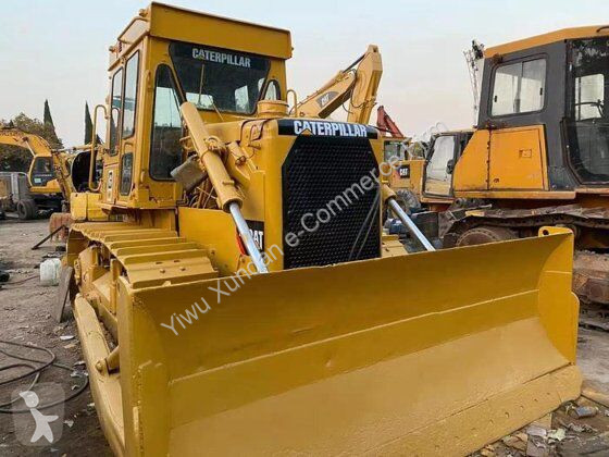 Buldozér Caterpillar CAT D6D