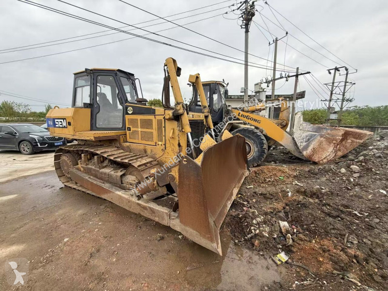 Buldozer SEM 816