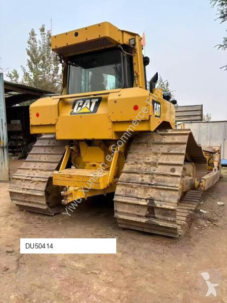 Buldozér Caterpillar D6T