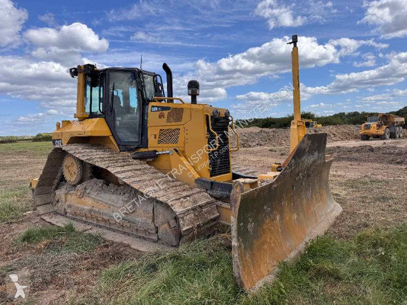 Buldozer Caterpillar