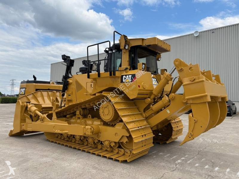 بلدوزر Caterpillar D8T LGP