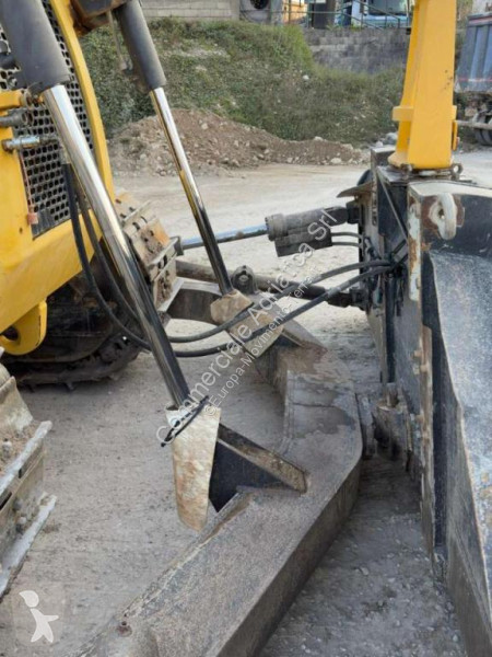 Bulldozer New Holland D180