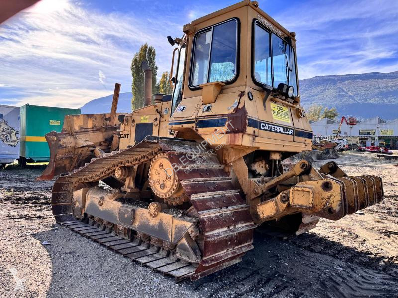 Булдозер Caterpillar Bulldozer sur chenilles