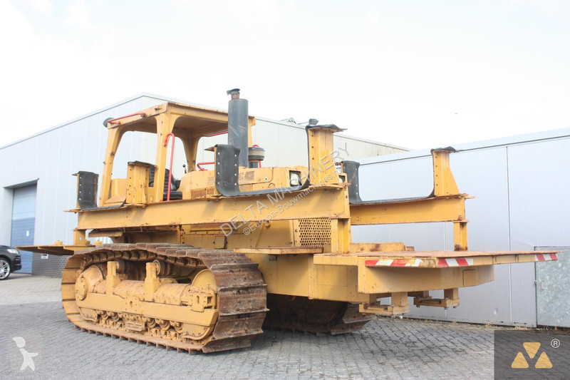Bulldozer Caterpillar D6E Pipe carrier