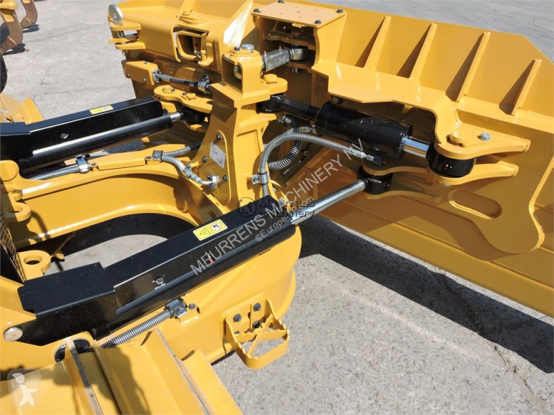 Bulldozer Caterpillar D5 New