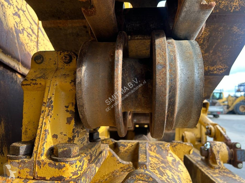 بلدوزر Caterpillar R II