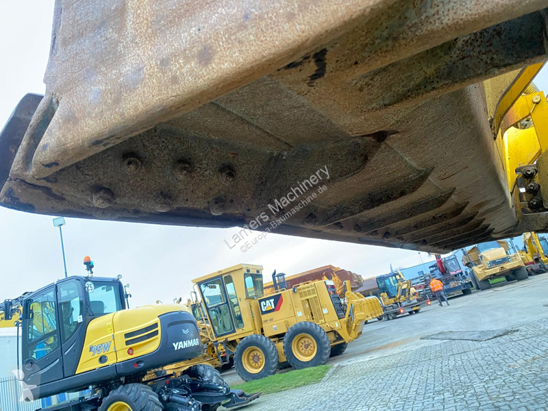 Бульдозер Caterpillar D6T