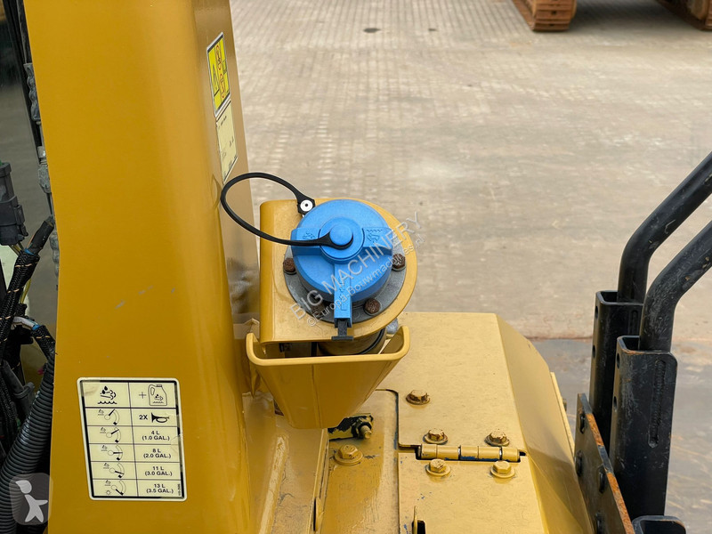 Buldozer Caterpillar D6T