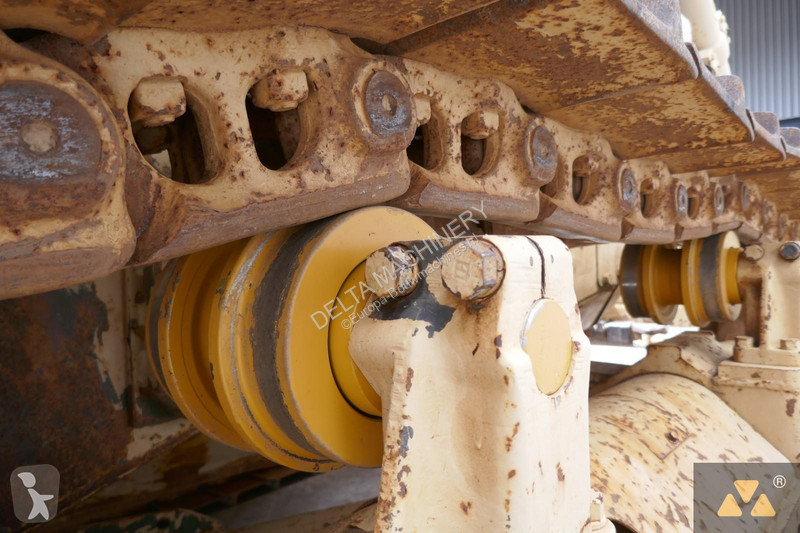 Buldozér Caterpillar Ex-army