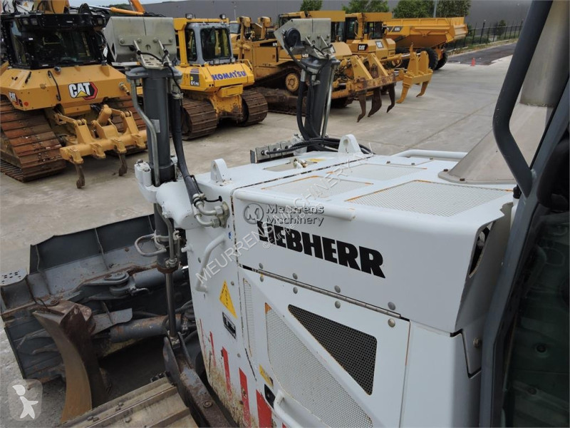 بلدوزر Liebherr