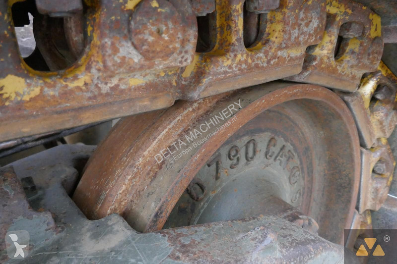 Bulldozer Caterpillar II Ex-army