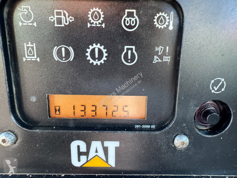 Булдозер Caterpillar .