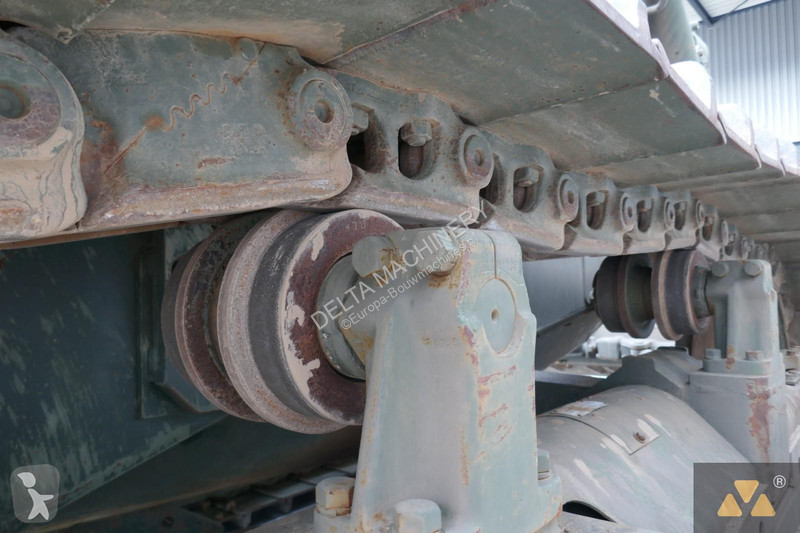 بلدوزر Caterpillar Ex-army