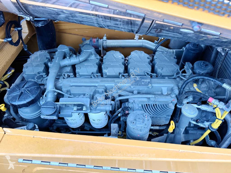 Buldozer Liebherr 746 05L Gen 8 - 1 Yr / 2000h...