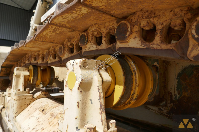 Buldozér Caterpillar Ex-army
