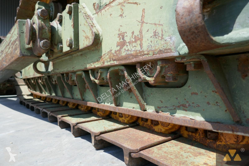 بلدوزر Caterpillar Ex-army