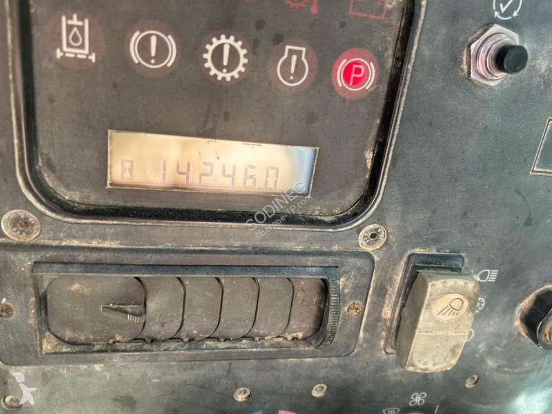 بلدوزر Caterpillar D6N