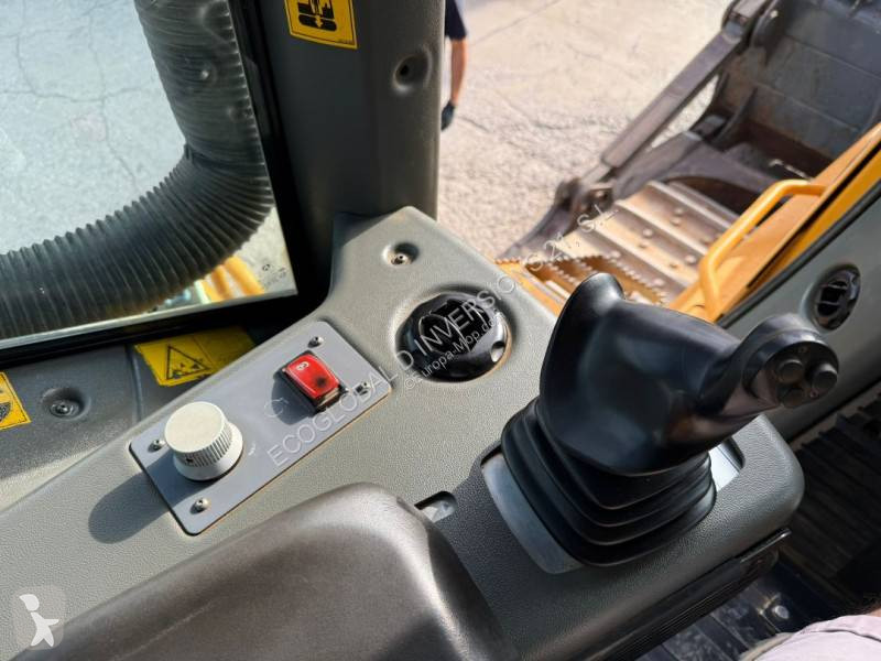 Bulldozer Liebherr PR 746 L