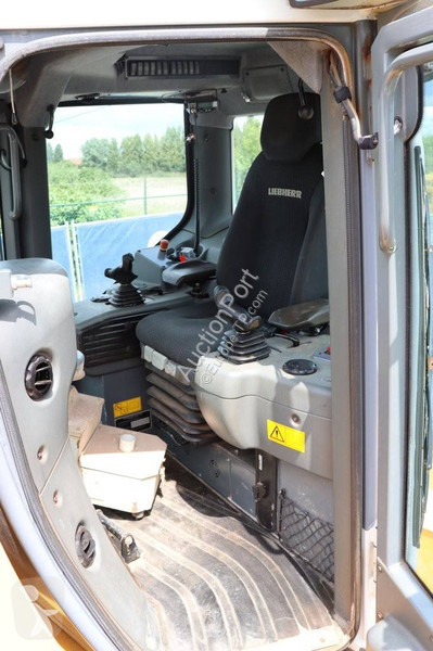 Bulldozer Liebherr 736 LGP