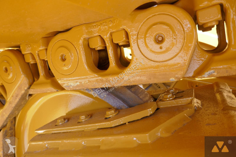 بلدوزر Caterpillar D6T