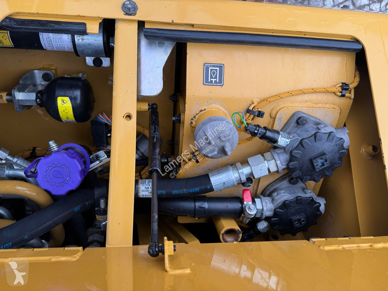 Bulldozer Caterpillar D5 -17A LGP .