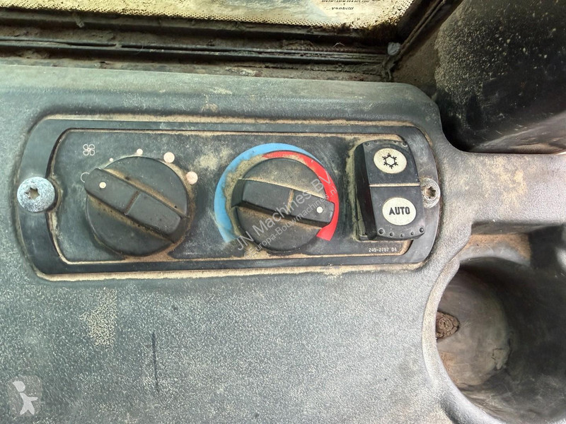 Buldózer Caterpillar XL Ripper valve // Good...