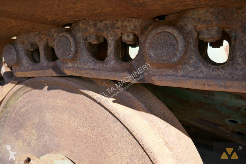 بلدوزر Caterpillar Ex-army